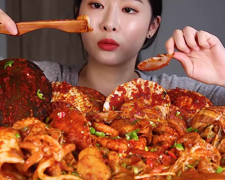 Mukbang is not ASMR eating